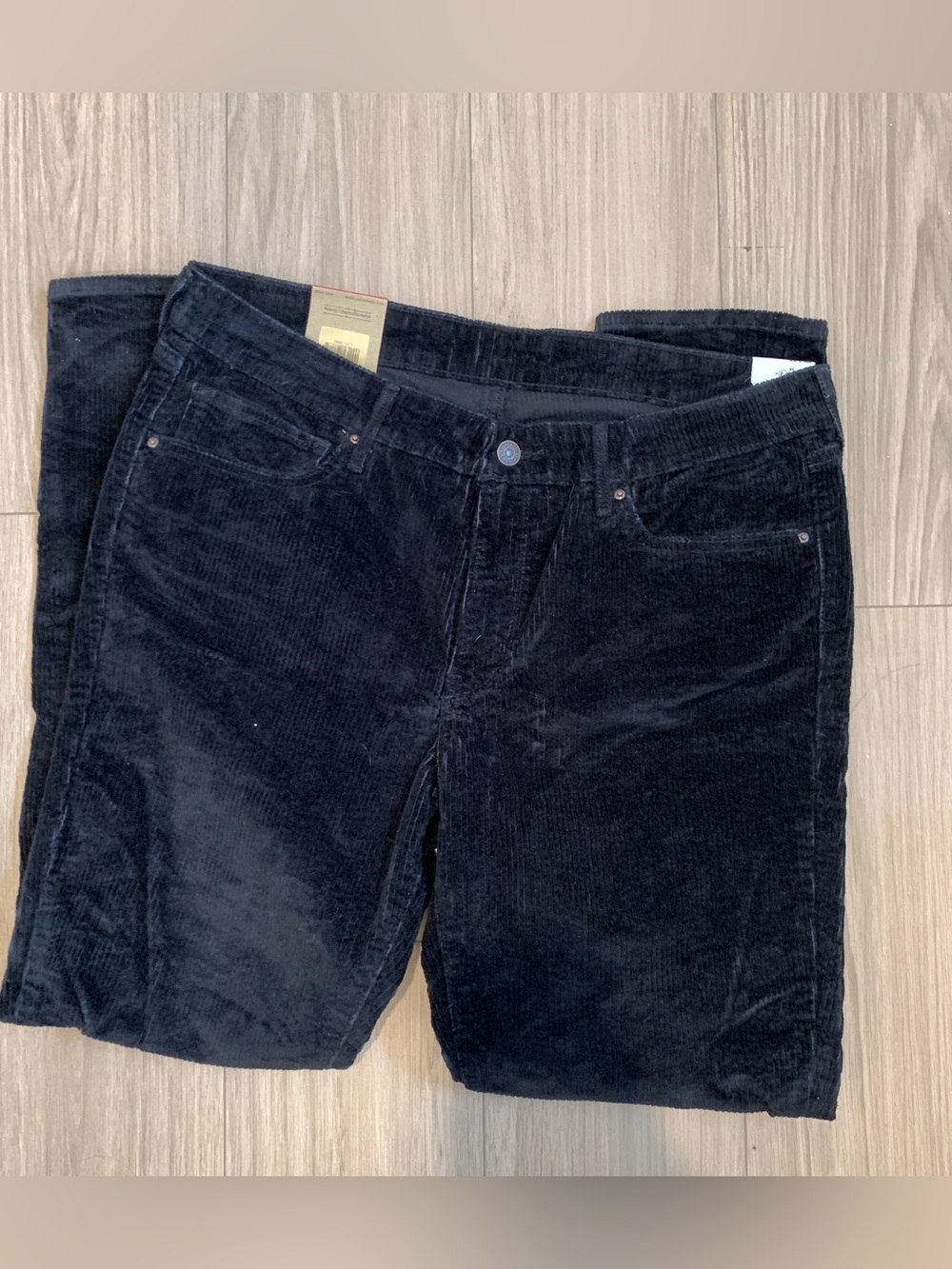 Levi's black corduroy skinny jeans